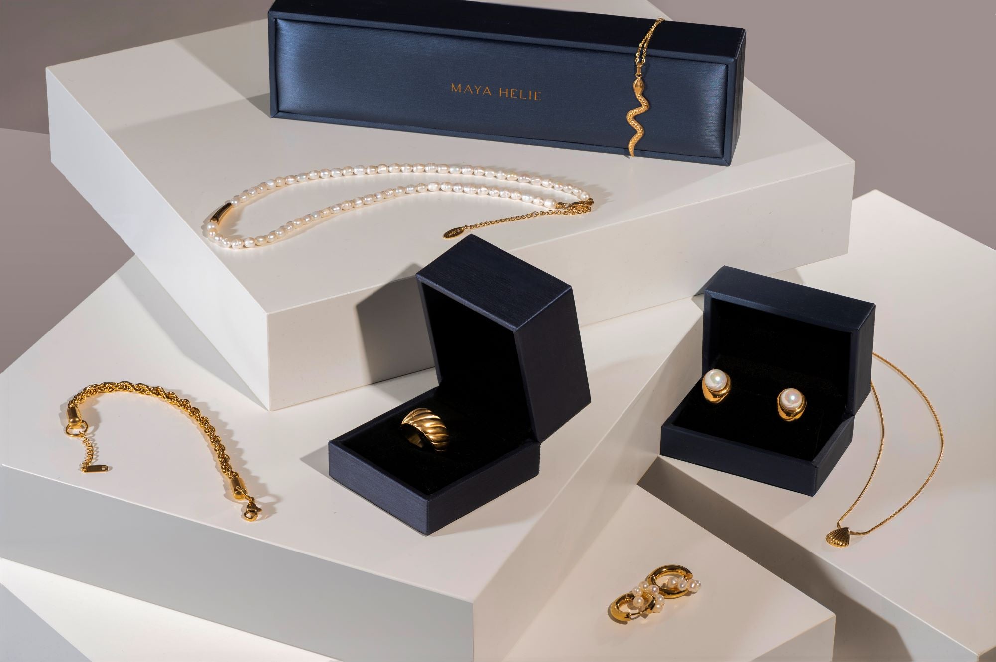 PVD-pinnoite koruissa – mitä se on ja miksi se on ylivoimainen valinta